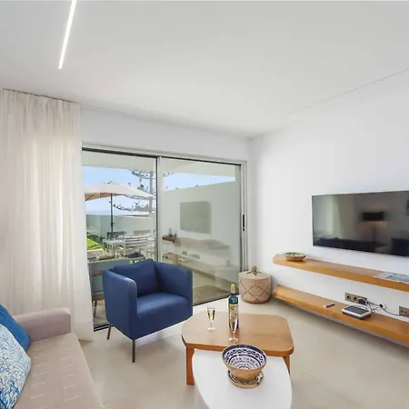 ヴィラ Marina Azul *